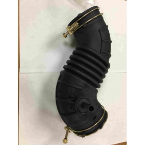 Патрубок воздушного фильтра