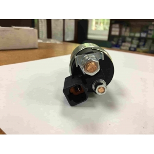 Втягивающее реле стартера